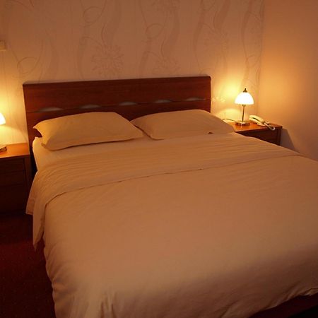 Hotel Neva Podstrana Pokoj fotografie