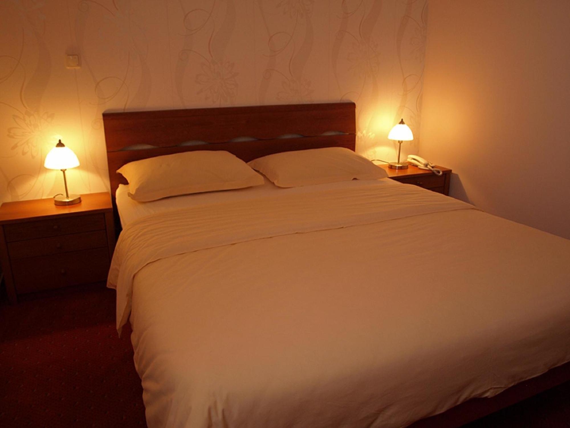 Hotel Neva Podstrana Pokoj fotografie