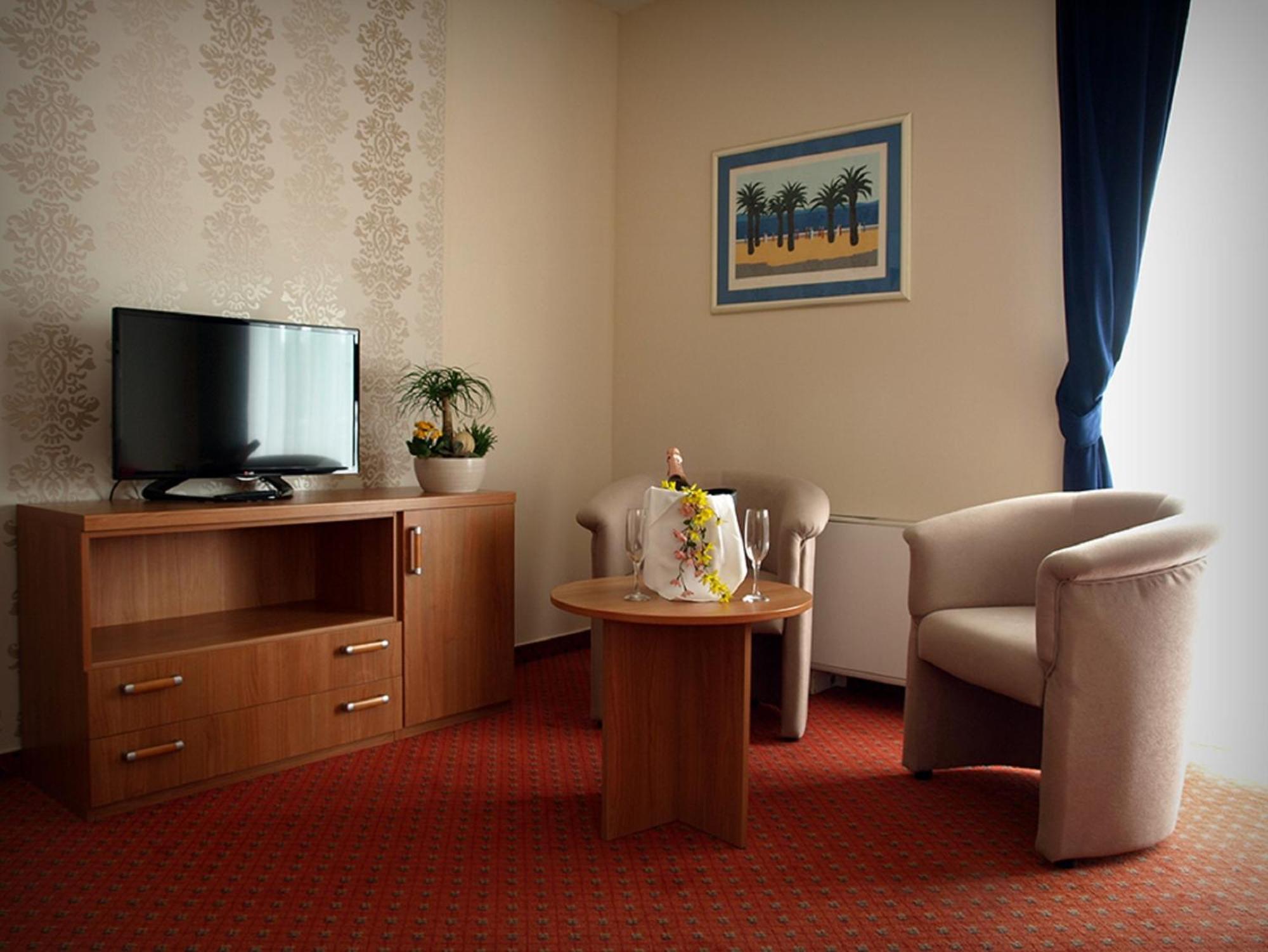 Hotel Neva Podstrana Pokoj fotografie