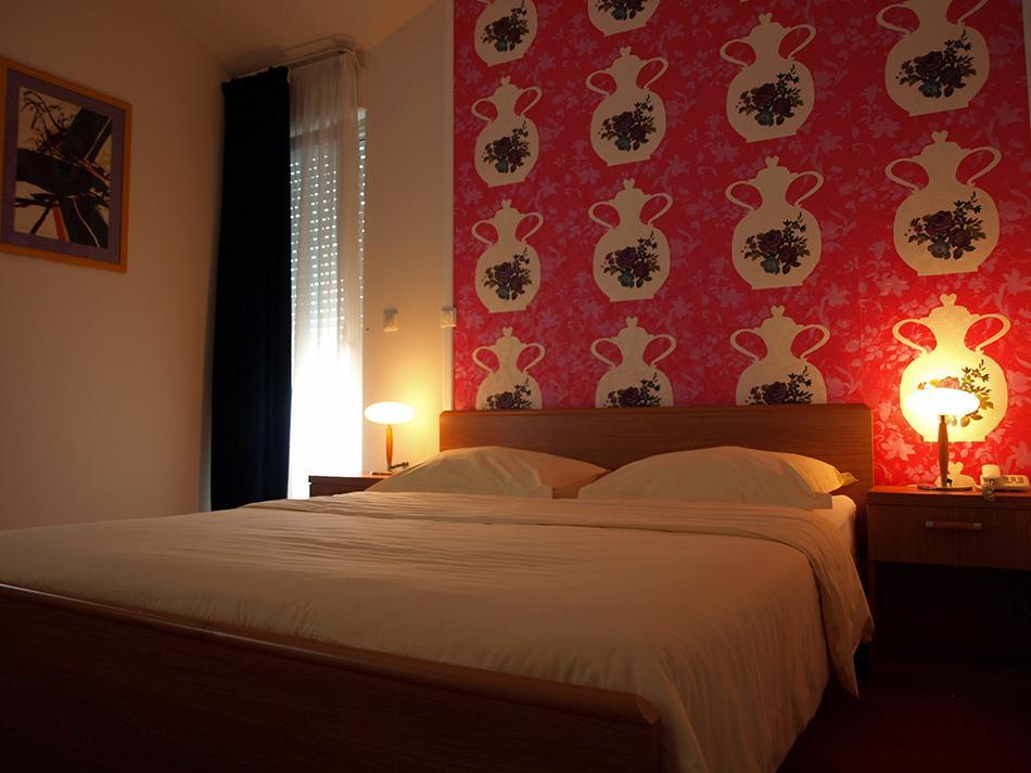 Hotel Neva Podstrana Pokoj fotografie
